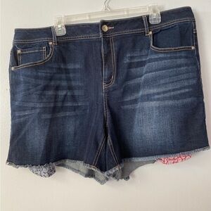 🚨CLEARANCE A1123-12 EST. 1946 Denim shorts